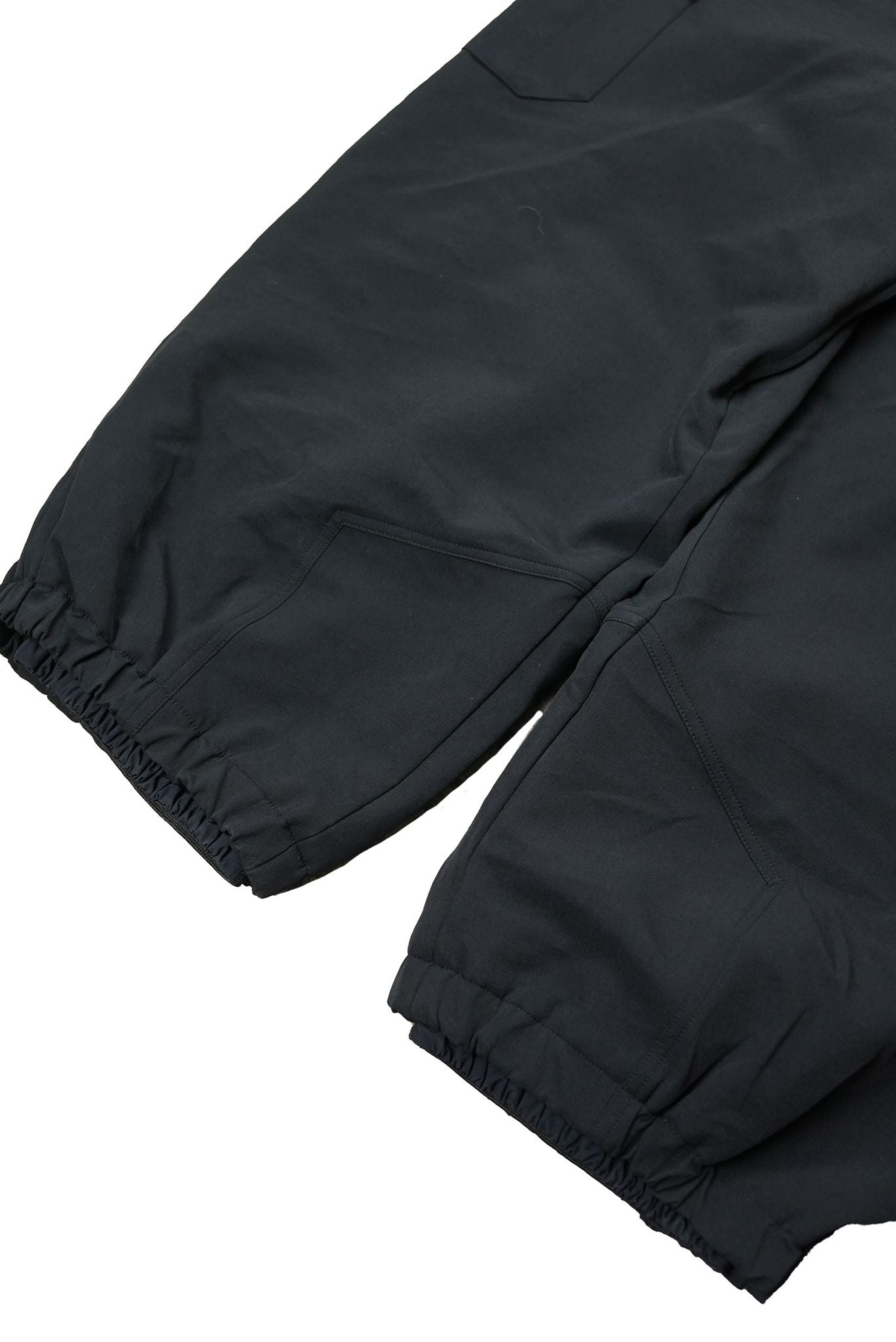 R8 Cargos Black